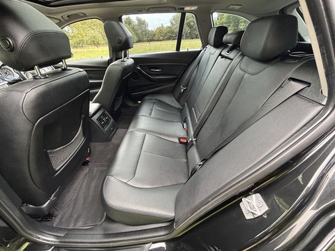 328I Luxury Touring 2.0 5dr Estate Automatic Petrol