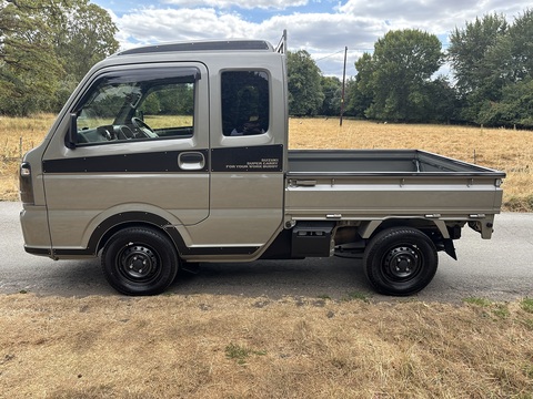 Super X Limited 4X4 658 2dr Pick Up Automatic Petrol