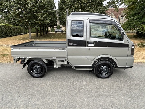 Super X Limited 4X4 658 2dr Pick Up Automatic Petrol