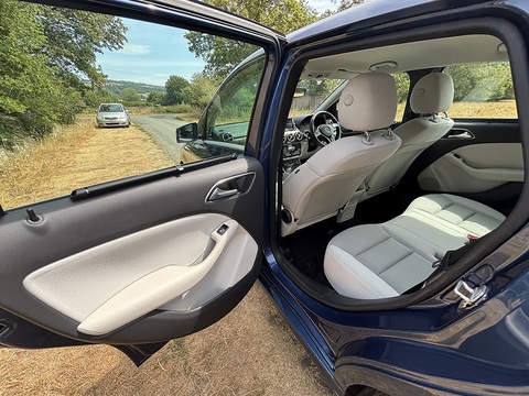 B180 Blueefficiency Sport 1.6 5dr Mpv Automatic Petrol