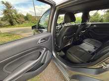 Mercedes-Benz B-Class B180 Blueefficiency Sport