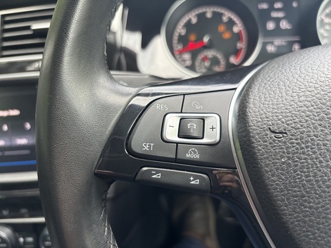 S Tsi Bluemotion Technology Dsg 1.2 5dr Estate Semi Auto Petrol