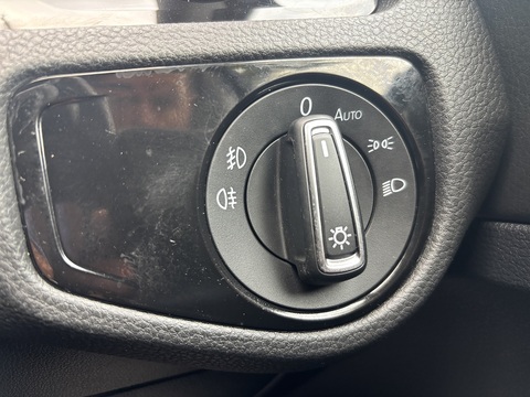 S Tsi Bluemotion Technology Dsg 1.2 5dr Estate Semi Auto Petrol