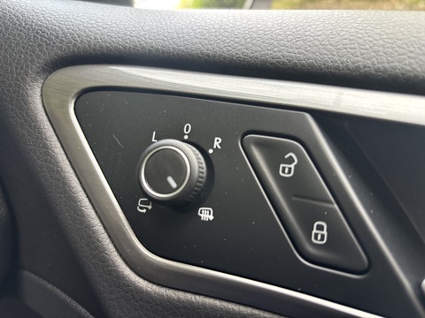 S Tsi Bluemotion Technology Dsg 1.2 5dr Estate Semi Auto Petrol