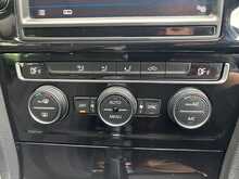 Volkswagen Golf S Tsi Bluemotion Technology Dsg
