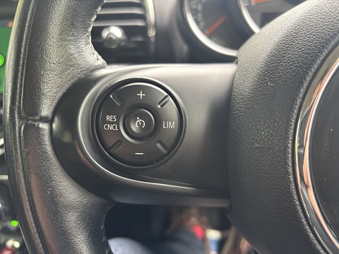 Cooper 1.5 5dr Hatchback Automatic Petrol