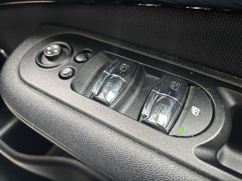 Cooper 1.5 5dr Hatchback Automatic Petrol