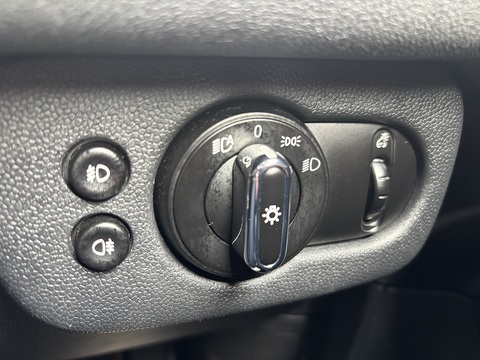 Cooper 1.5 5dr Hatchback Automatic Petrol