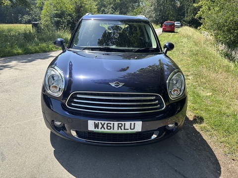 One 1.6 5dr Hatchback Automatic Petrol