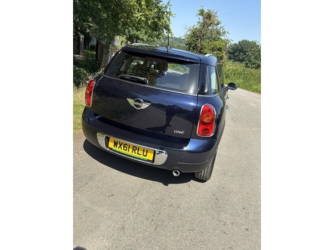 One 1.6 5dr Hatchback Automatic Petrol