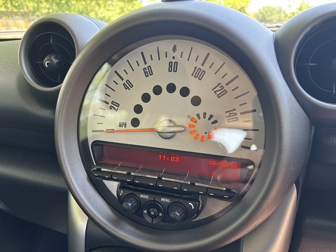 One 1.6 5dr Hatchback Automatic Petrol