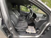 Mercedes-Benz B-Class B180 Blueefficiency Sport