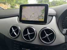 Mercedes-Benz B-Class B180 Blueefficiency Sport