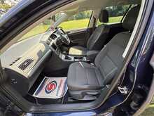 Volkswagen Golf S Tsi Bluemotion Technology Dsg