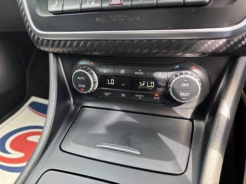 A180 Blueefficiency Sport 1.6 5dr Hatchback Automatic Petrol