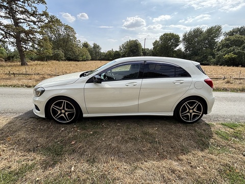A180 Blueefficiency Sport 1.6 5dr Hatchback Automatic Petrol