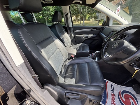 Se Tsi Bluemotion Technology Dsg 1.4 5dr Mpv Semi Auto Petrol