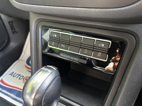 Se Tsi Bluemotion Technology Dsg 1.4 5dr Mpv Semi Auto Petrol