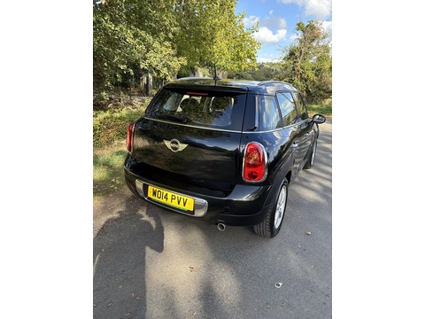 One 1.6 5dr Hatchback Automatic Petrol