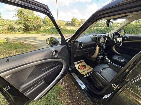 One 1.6 5dr Hatchback Automatic Petrol
