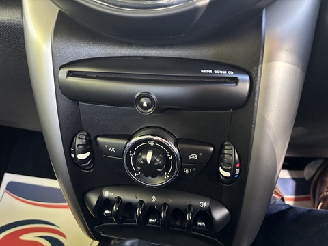 One 1.6 5dr Hatchback Automatic Petrol