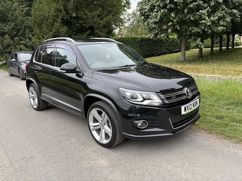 R Line Tsi 4Motion Dsg 2.0 5dr Estate Semi Auto Petrol