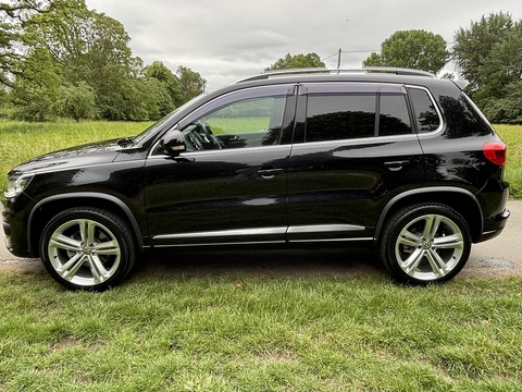 R Line Tsi 4Motion Dsg 2.0 5dr Estate Semi Auto Petrol