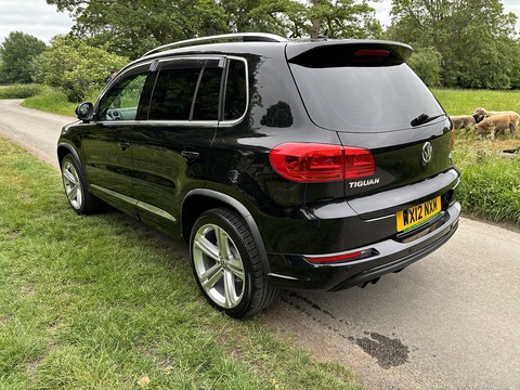 R Line Tsi 4Motion Dsg 2.0 5dr Estate Semi Auto Petrol
