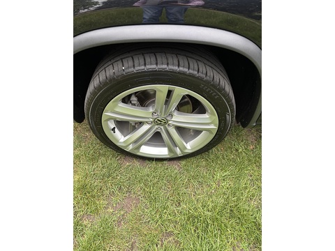 R Line Tsi 4Motion Dsg 2.0 5dr Estate Semi Auto Petrol