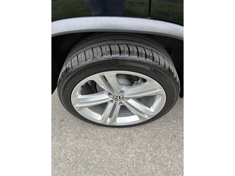 R Line Tsi 4Motion Dsg 2.0 5dr Estate Semi Auto Petrol