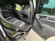 Volkswagen Tiguan R Line Tsi 4Motion Dsg