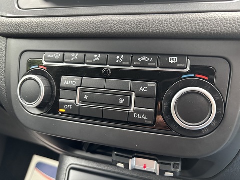 R Line Tsi 4Motion Dsg 2.0 5dr Estate Semi Auto Petrol