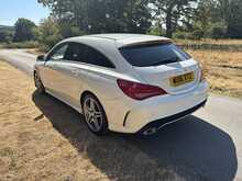 Mercedes-Benz Cla Cla 180 Amg Line