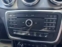 Mercedes-Benz Cla Cla 180 Amg Line