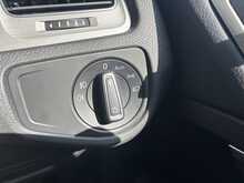 Volkswagen Golf S Tsi Bluemotion Technology Dsg
