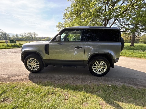 3.0 D250 MHEV Hard Top SUV 3dr Diesel Auto 4WD SWB Euro 6 (s/s) (250 ps)