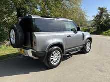 Land Rover Defender 90 D250 MHEV