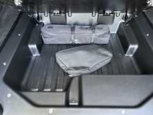 Land Rover Defender 90 D250 MHEV