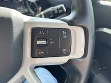 Land Rover Defender 90 D250 MHEV