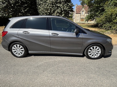 B180 Sport 1.6 5dr Mpv Automatic Petrol