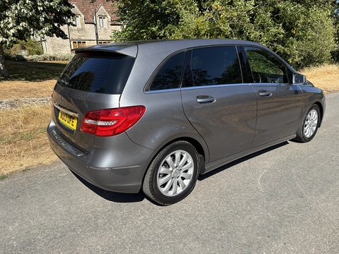 B180 Sport 1.6 5dr Mpv Automatic Petrol