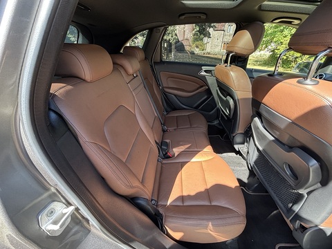 B180 Sport 1.6 5dr Mpv Automatic Petrol