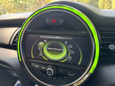 One 1.2 5dr Hatchback Automatic Petrol