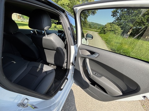 1.6 TDI S line Style Edition Sportback 5dr Diesel Manual Euro 5 (s/s) (105 ps)