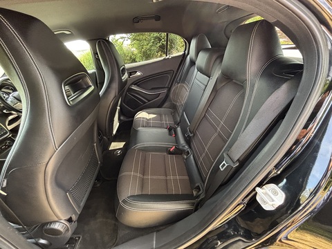 Gla 250 4Matic Sport 2.0 5dr Estate Automatic Petrol