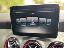 Mercedes-Benz Cla Cla 250 4Matic Amg