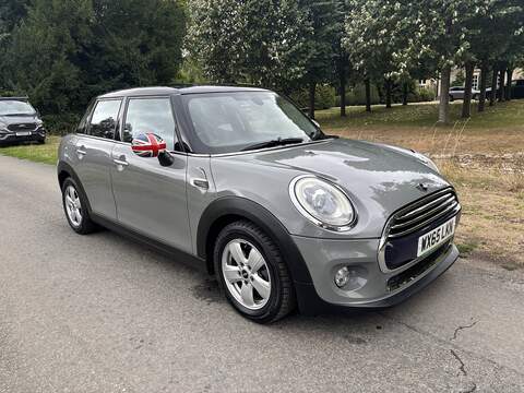 Cooper 1.5 5dr Hatchback Automatic Petrol