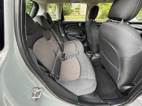 Cooper 1.5 5dr Hatchback Automatic Petrol
