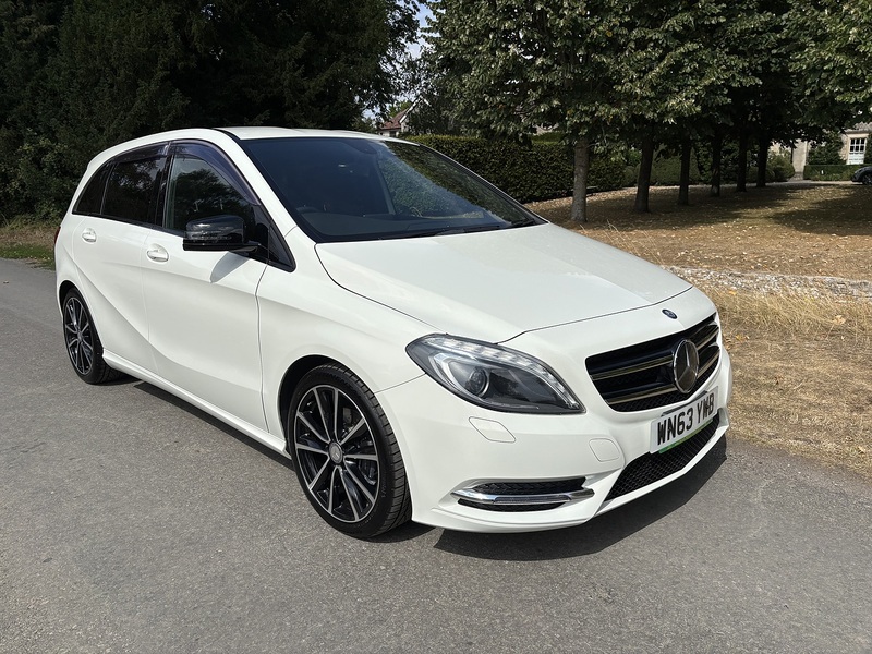 Mercedes-Benz B180 Blueefficiency Sport 1.6 5dr Mpv Automatic Petrol