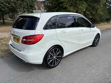 Mercedes-Benz B-Class B180 Blueefficiency Sport 